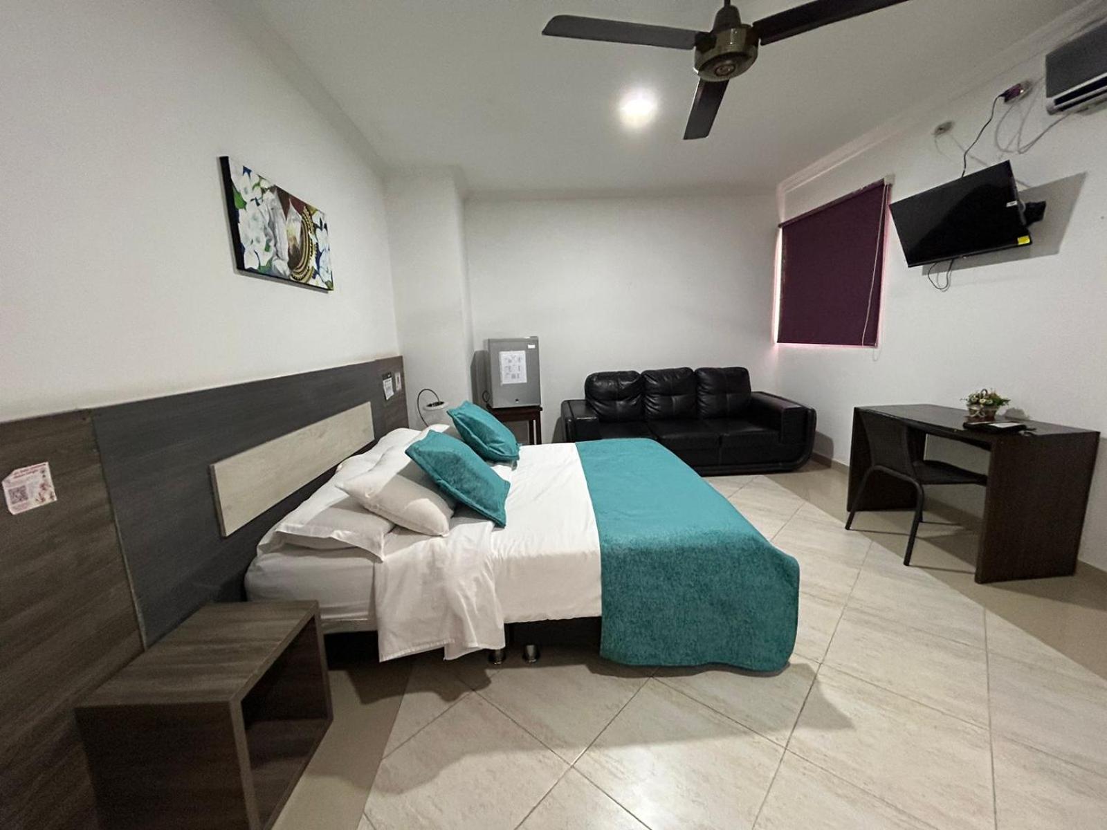 Hotel La Casa 1 Montería Eksteriør billede