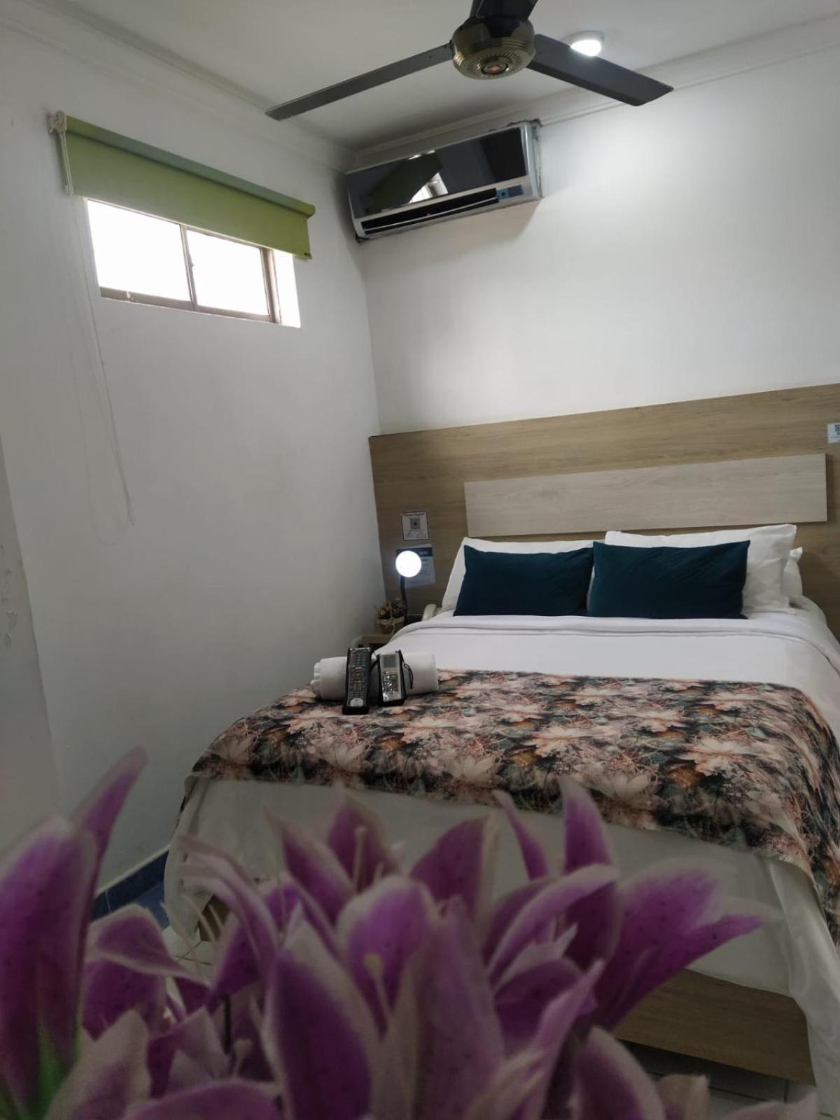 Hotel La Casa 1 Montería Eksteriør billede